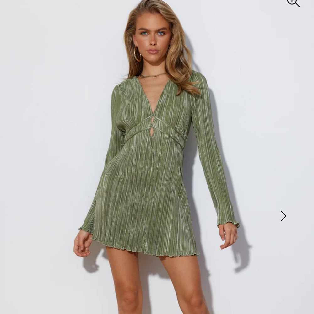 HORIZONS MEET PLISSE DRESS SAGE